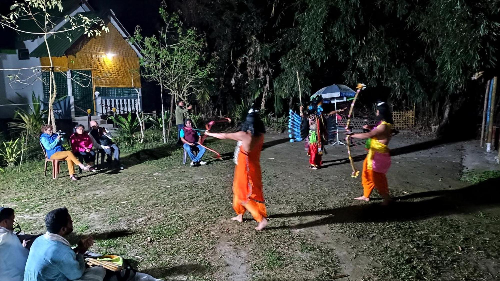 Jyoti Home Bamboo Garden Lodge Majuli Exteriör bild